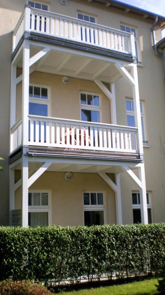 Holzbalkon bauen lassen